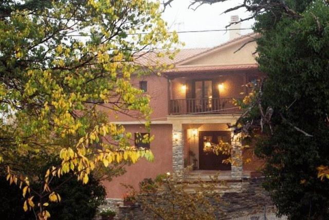 La Casa Rossa Hotell Prínos Exteriör bild